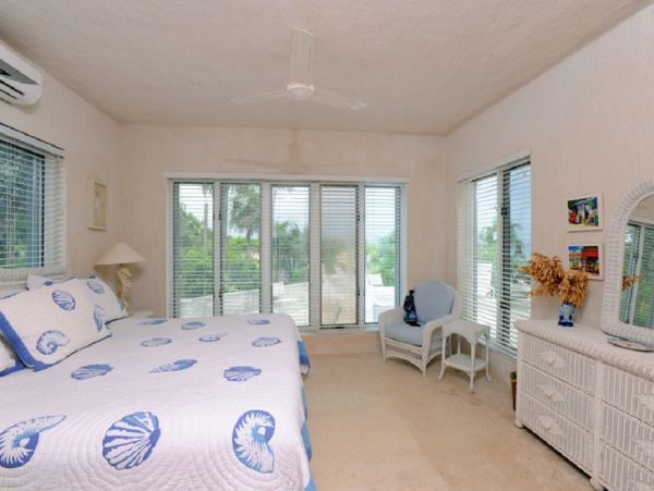 Bahamas Home 958620