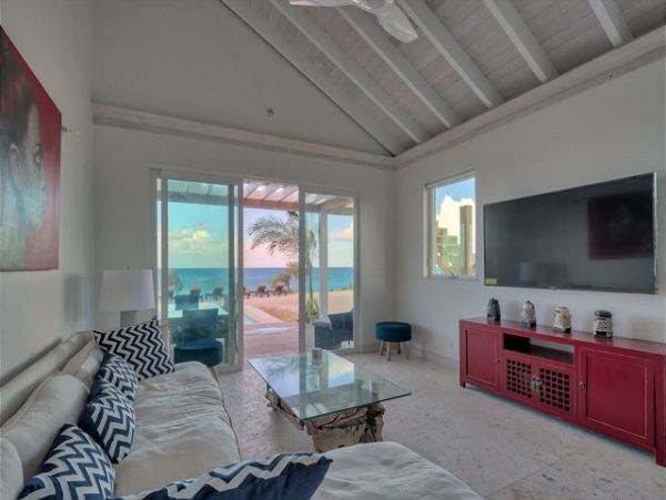 Bahamas Home 958621