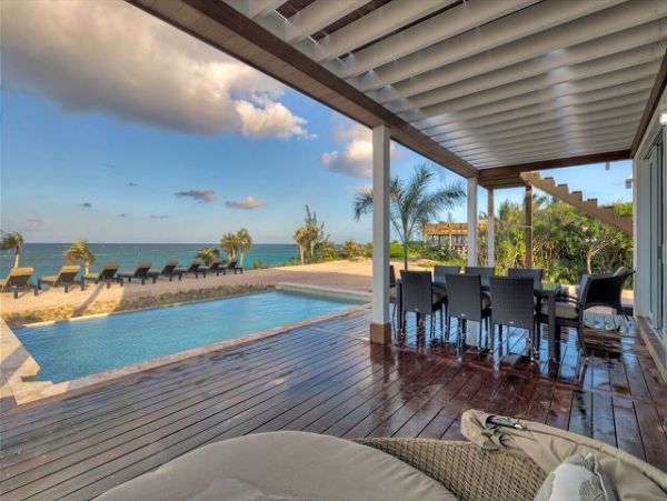 Bahamas Home 958621