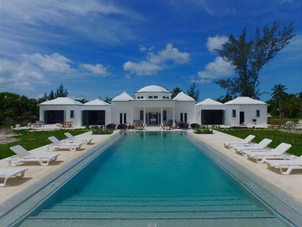 Bahamas Home 958621