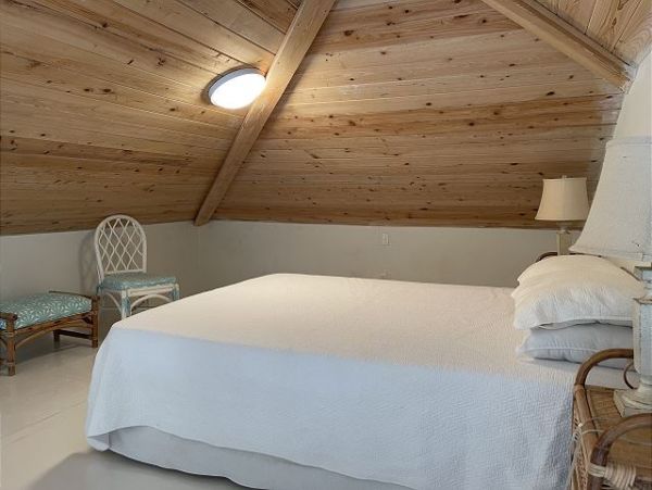 Bahamas Beachfront Vacation Home 5 Bedroom & Private Pool