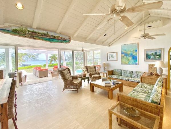 Bahamas Beachfront Vacation Home 5 Bedroom & Private Pool