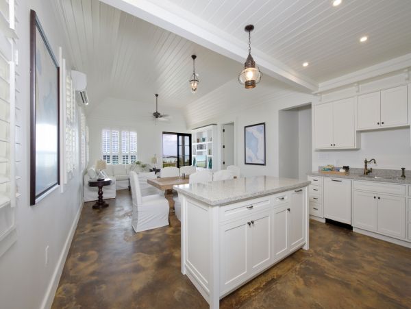 Bahamas Home 958626
