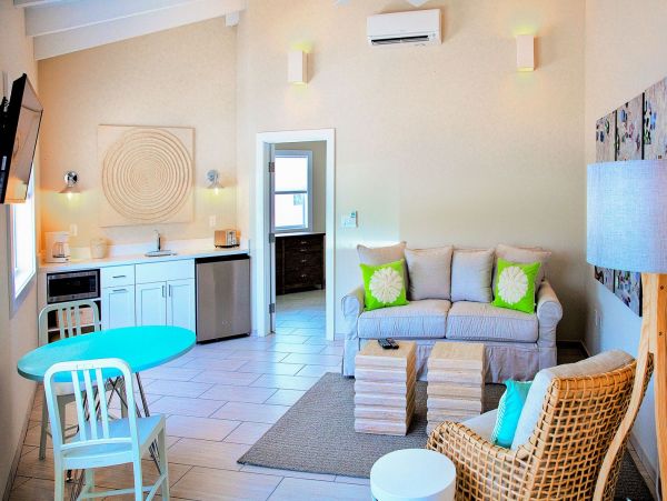 Bahamas Home 958635