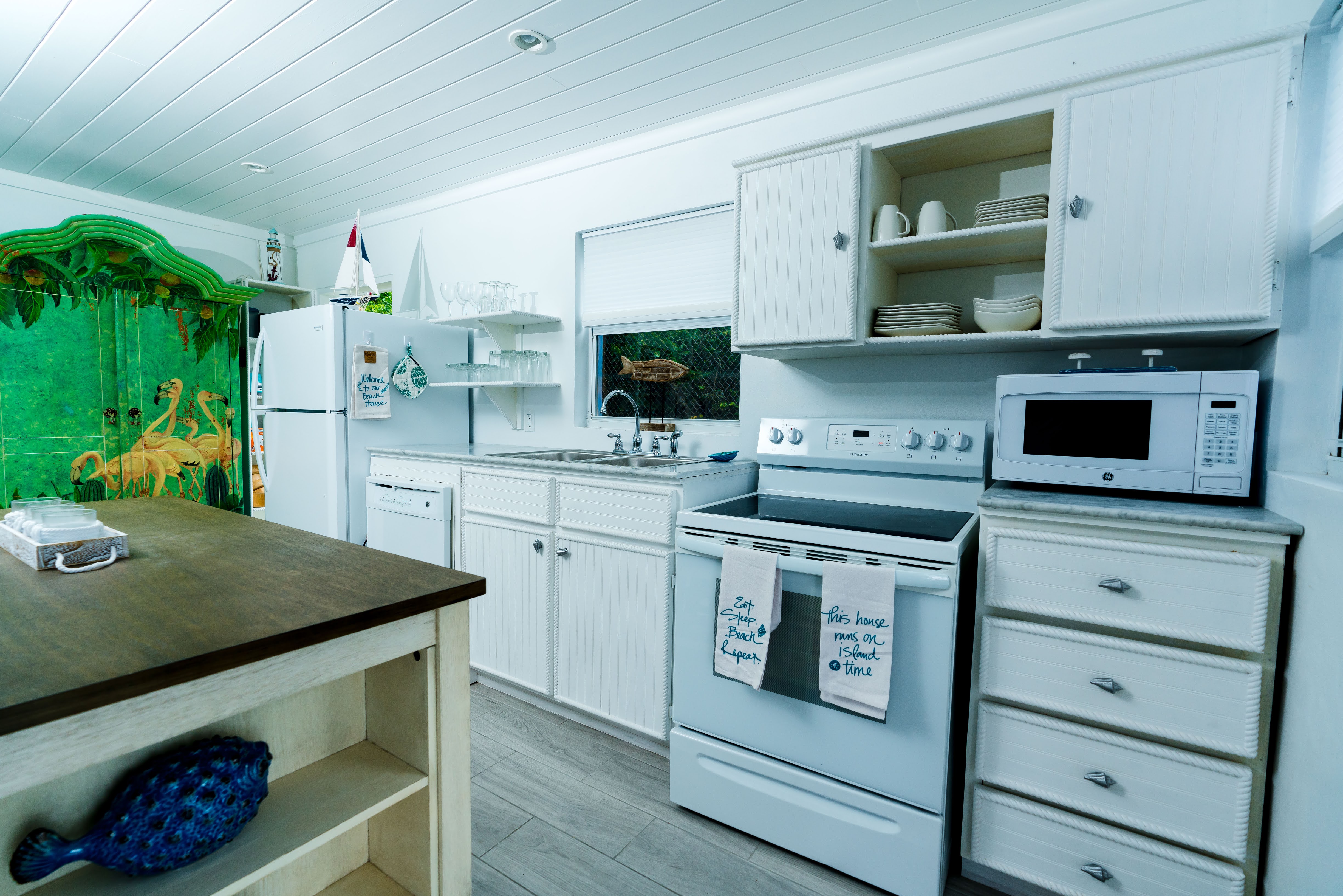 Bahamas Home 958636