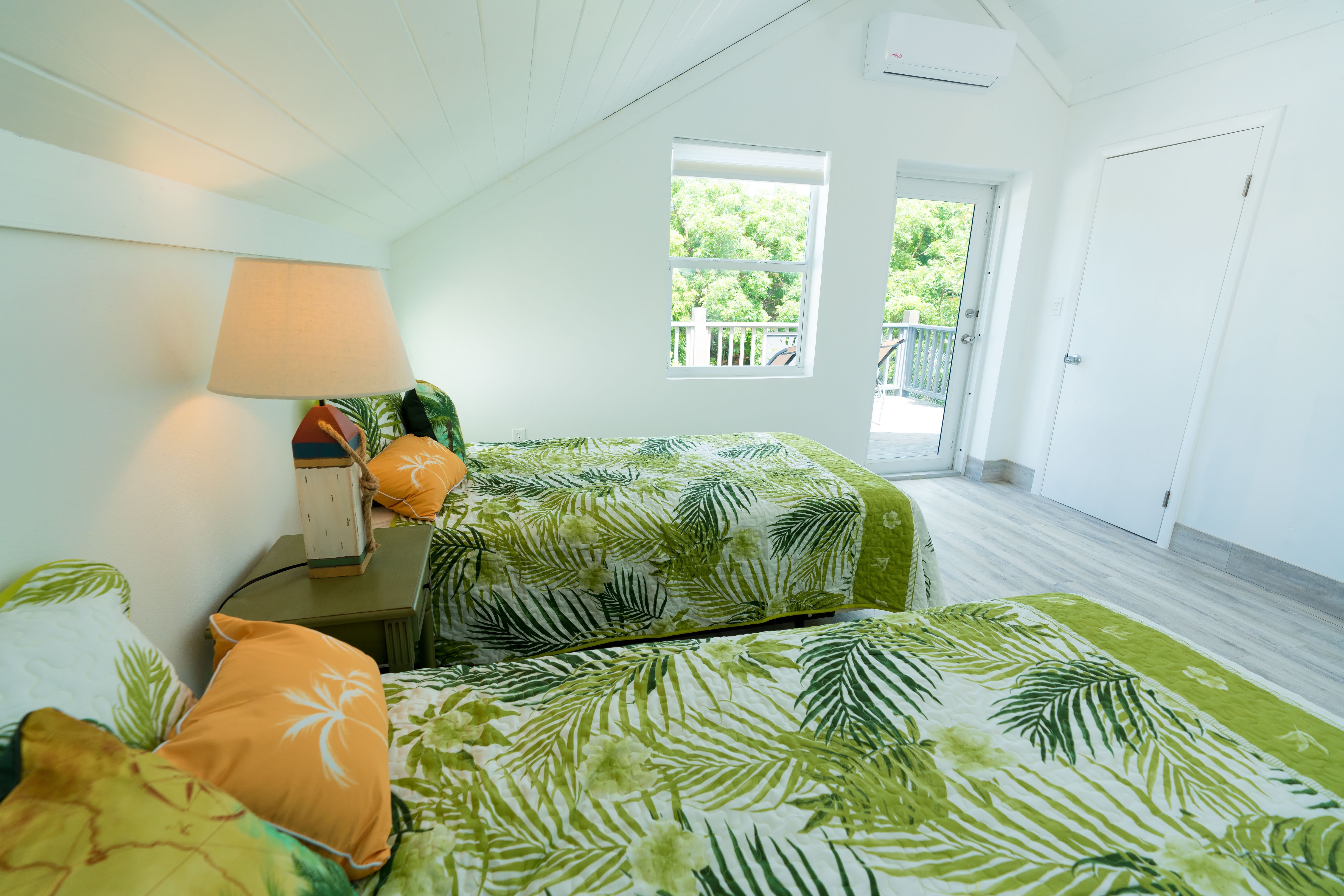 Bahamas Home 958636