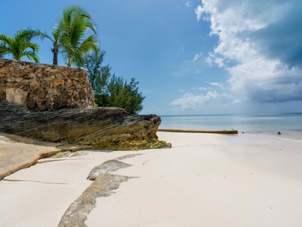 Bahamas Home 958636