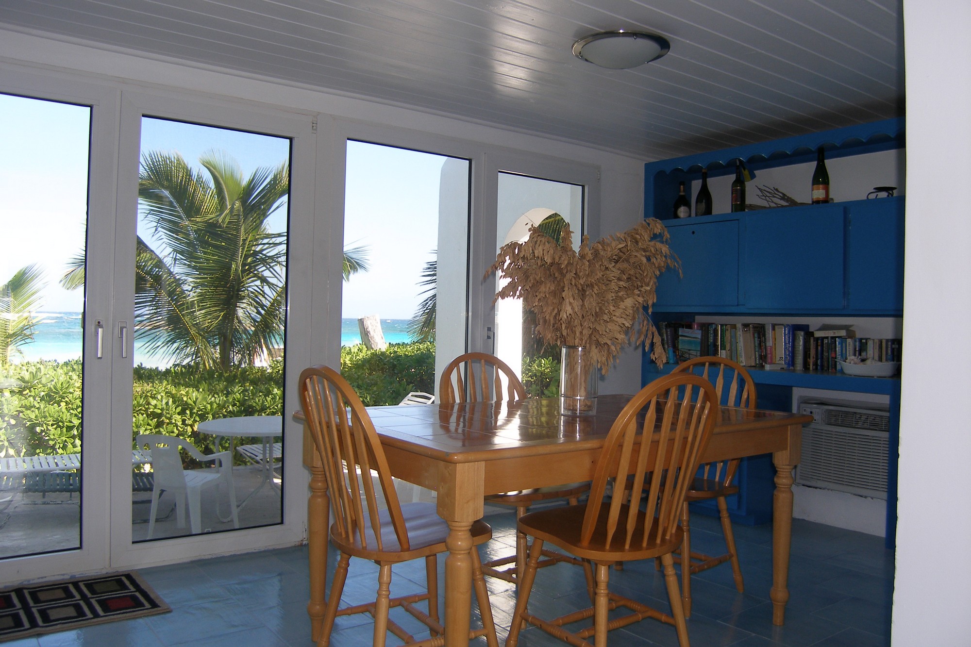 Bahamas Home 958637