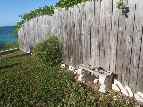 Bahamas Home 958638