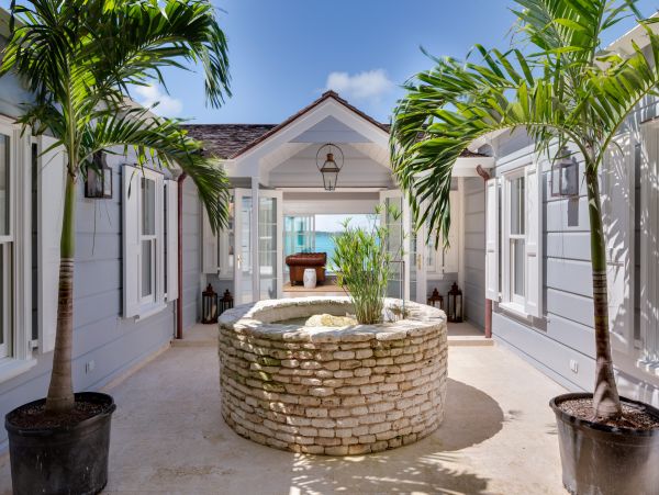 Bahamas Home 958639