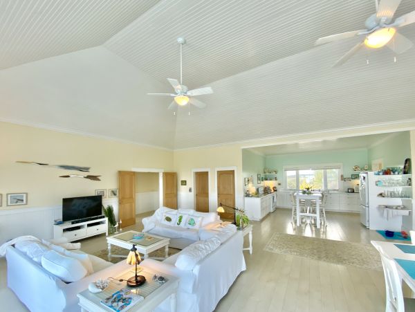 Bahamas Home 958640