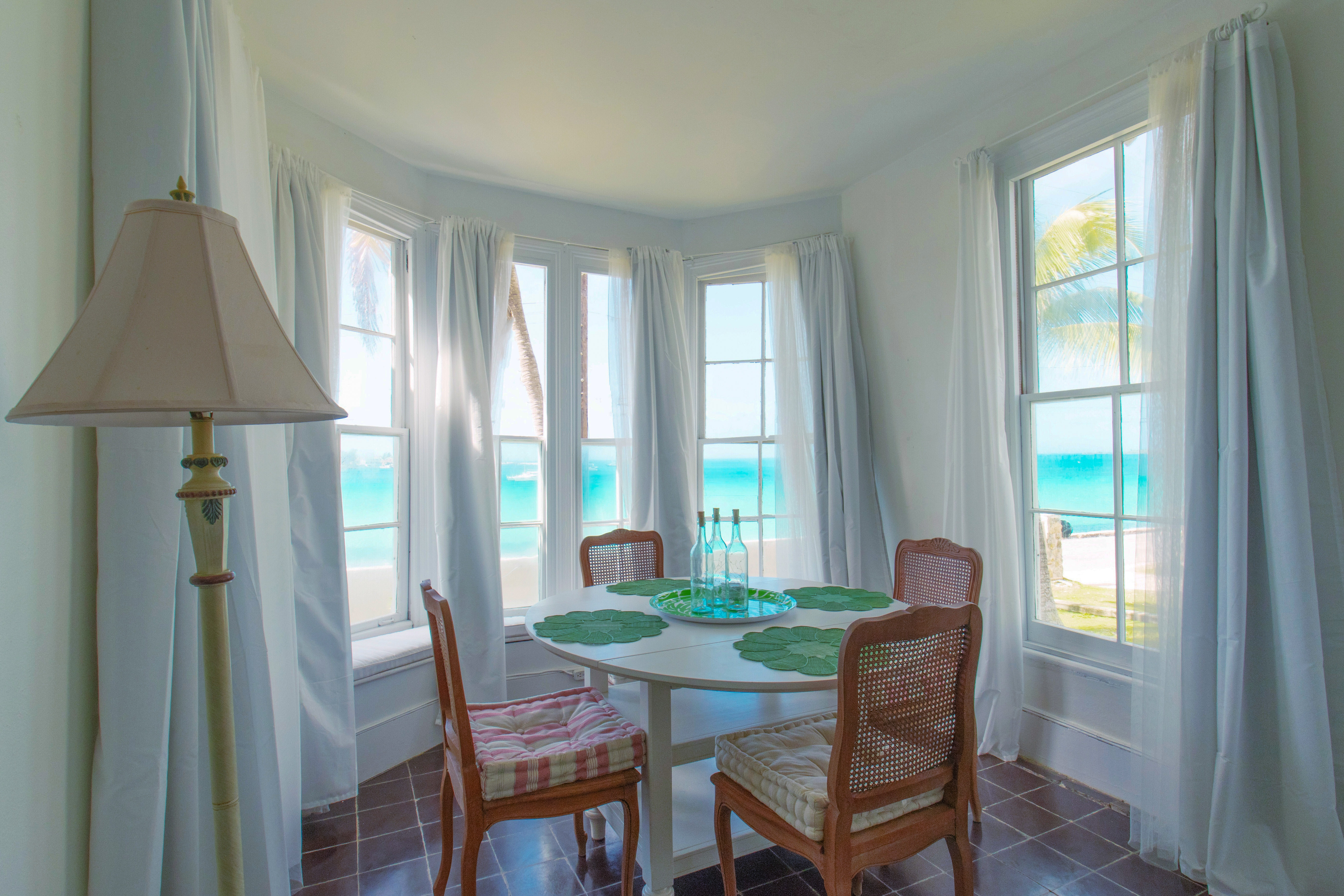Bahamas Home 958641