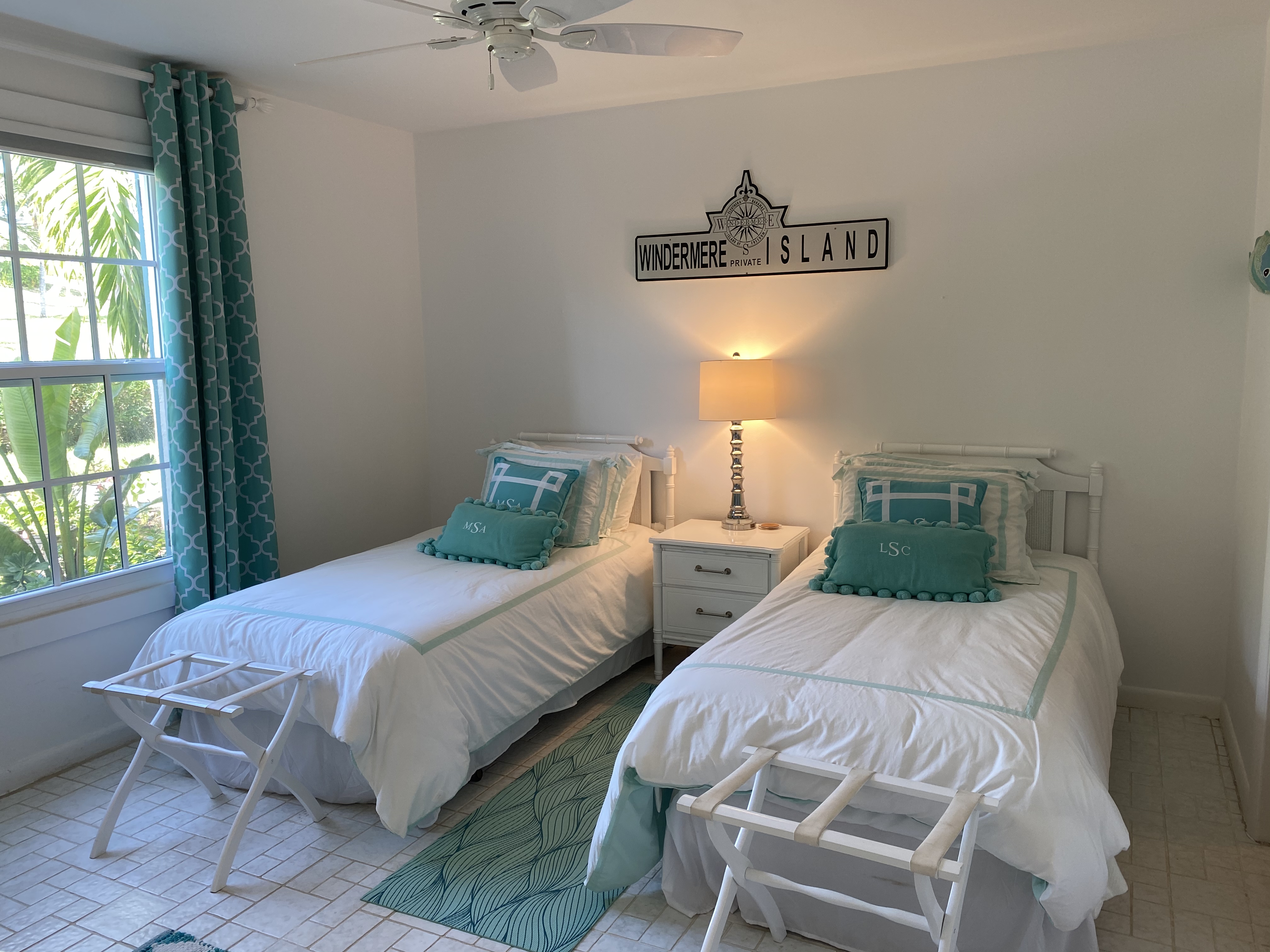 Bahamas Condo 958643