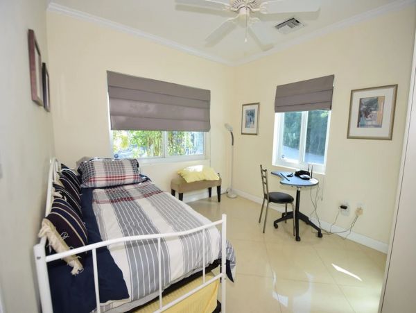Bahamas Home 958645