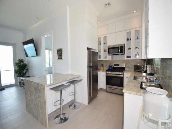 Bahamas Home 958646