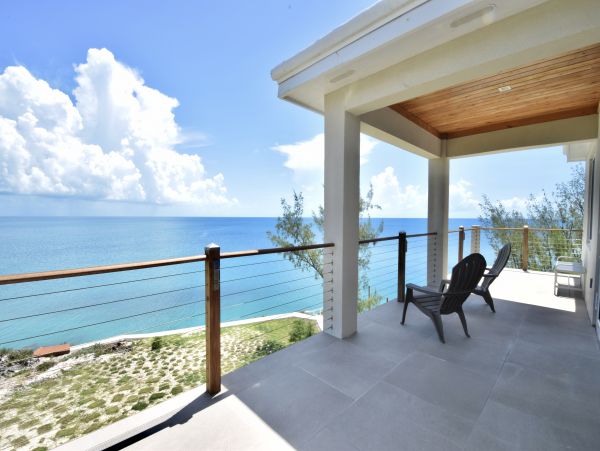 Bahamas Home 958646