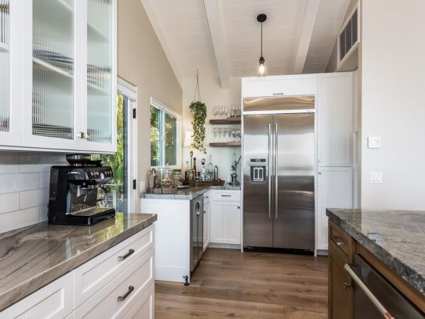 Three Bedroom Santa Barbara Vacation Home Sleeps 6 Guests