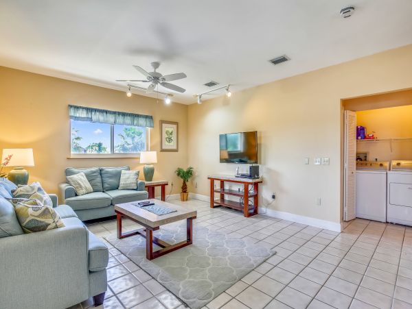 Three Bedrooms Canal Front Home in Summerland Key