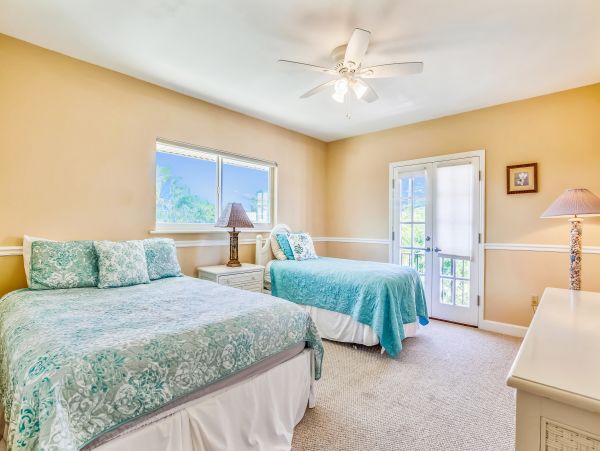 Three Bedrooms Canal Front Home in Summerland Key