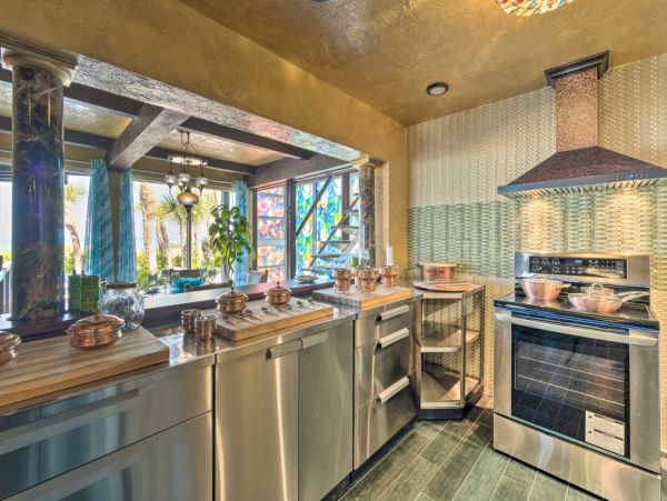 Beachfront Three Bedroom Manasota Key Vacation Home