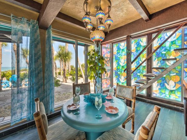 Beachfront Three Bedroom Manasota Key Vacation Home