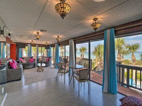 Beachfront Three Bedroom Manasota Key Vacation Home