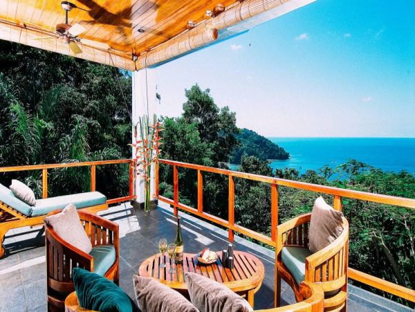 Luxury Costa Rica Villas Ocean Views & Private Beach