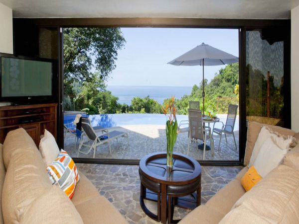 Five Bedroom Ocean View Vacation Home in Costa Rica