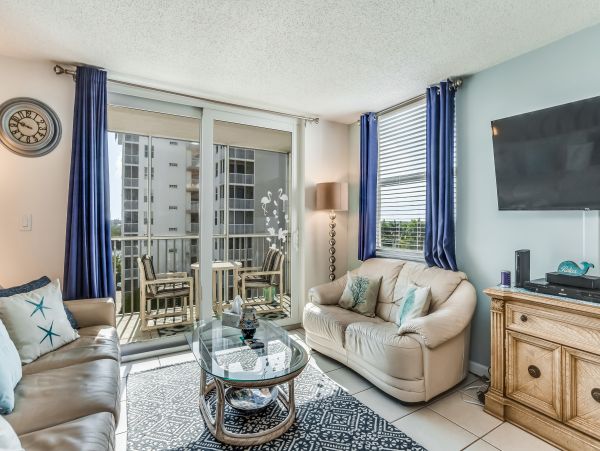 Bonita Springs Vacation Condo Private Balcony Walk To Beach