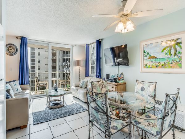Bonita Springs Vacation Condo Private Balcony Walk To Beach