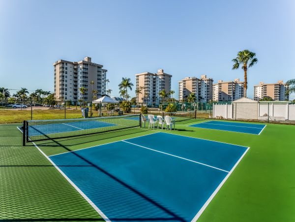 Bonita Springs Vacation Condo Private Balcony Walk To Beach