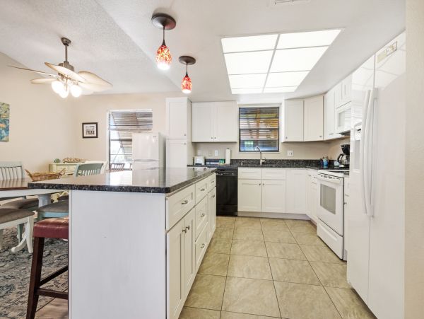 Anna Maria Island Holmes Beach Home 958843