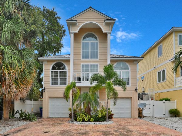 Indian Shores Ai Home 958876