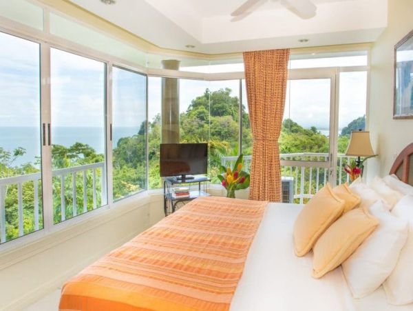 Ocean View Four Bedroom Rental Home in Costa Rica Sleeps 12