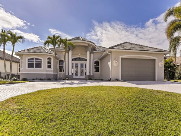 Cape Coral Stunning Vacation Rental Home Private Pool & Spa