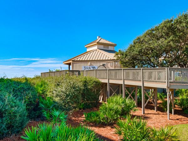 On Beach Vacation Condo Three Bedroom in Inlet  Beach