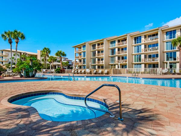 On Beach Vacation Condo Three Bedroom in Inlet  Beach
