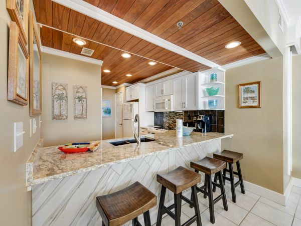 On Beach Vacation Condo Three Bedroom in Inlet  Beach