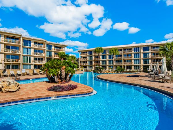 On Beach Vacation Condo Three Bedroom in Inlet  Beach