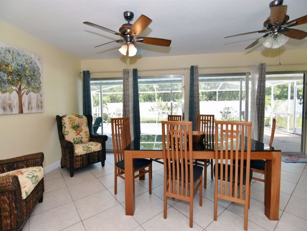 Three Bedroom Sanibel Vacation Pool Home Sleeps 6 Guests