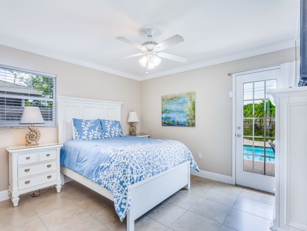 Naples Home Near Vanderbilt Beach