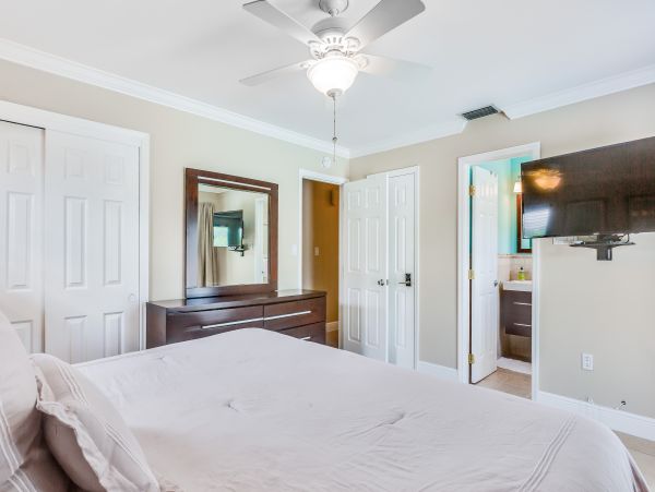 Naples Home Near Vanderbilt Beach