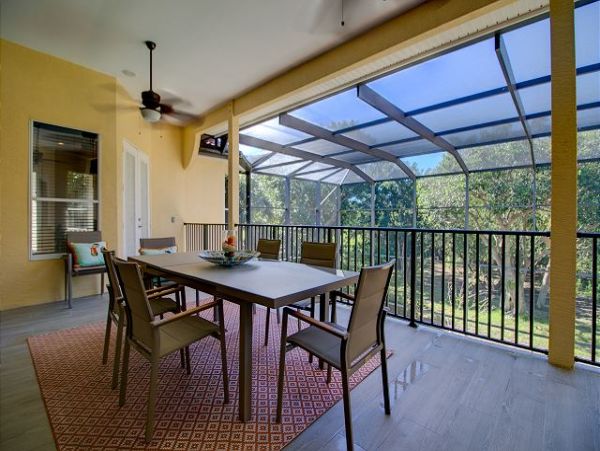 Dazzling Four Bedroom Home with Caged Pool in Sanibel