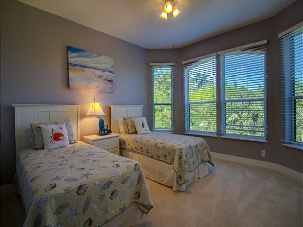 Dazzling Four Bedroom Home with Caged Pool in Sanibel