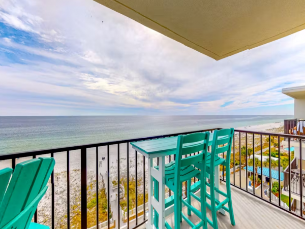 Cozy 3 Bedroom Vacation Getaway in Okaloosa Island