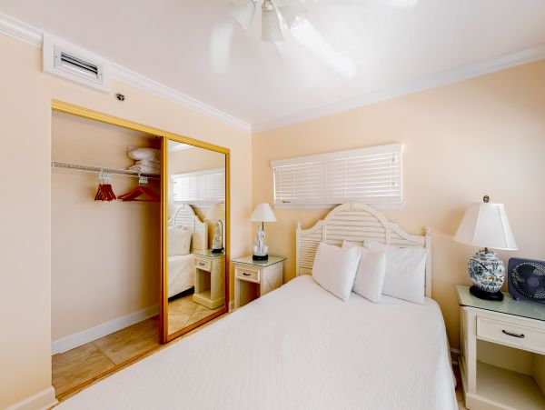 Cozy 3 Bedroom Vacation Getaway in Okaloosa Island