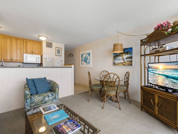 Beachfront Vacation Condo with Amazing Views