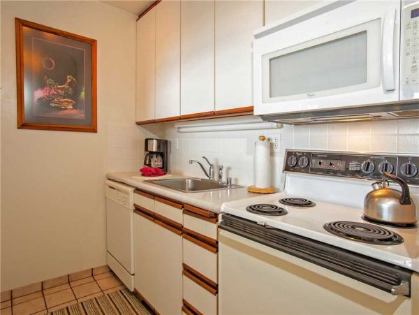 Oceanfront Getaway One Bedroom Condo in Kihei