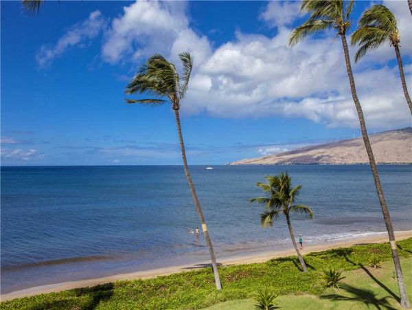 Oceanfront Getaway One Bedroom Condo in Kihei