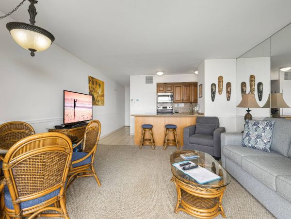 Beachfront Ground-Floor Kihei Vacation Condo